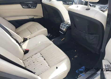 2008 Mercedes-Benz S 550 z USA, uszkodzony, nr VIN WDDNG71X58A200325